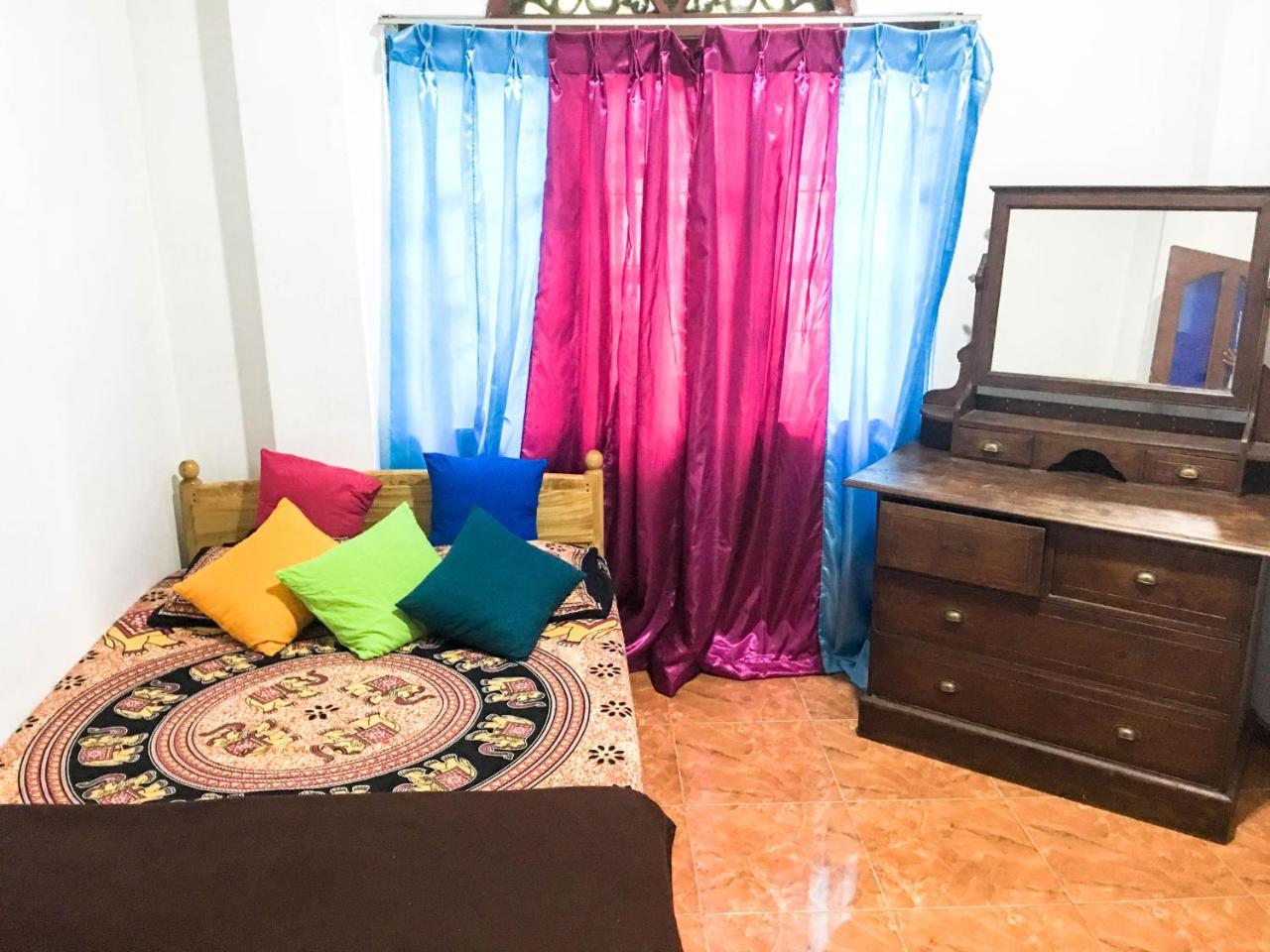 Unique View كاندي المظهر الخارجي الصورة